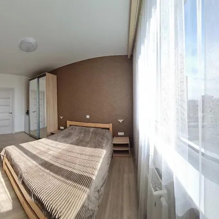 Apartments Swan Lake Kyiv Exterior photo